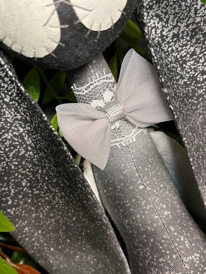Dapper Ursa Mantis