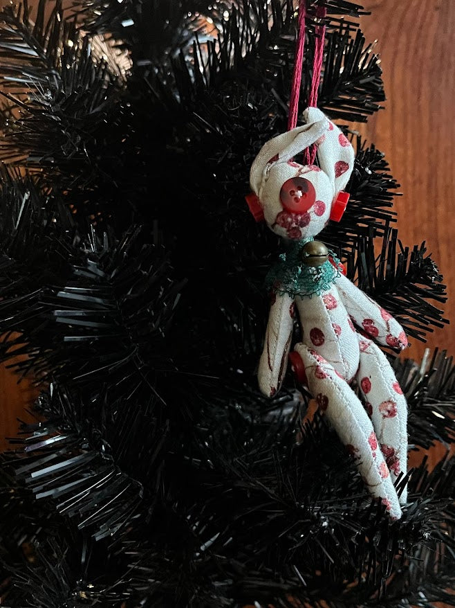 Cyclopic Holiday Micropunk