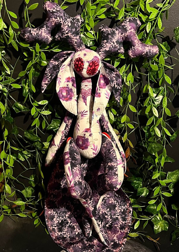 Mysterious Glance Stitchpunk