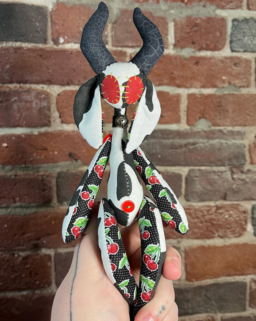 Deluxe Cherry Stem Cow Pocketpunk
