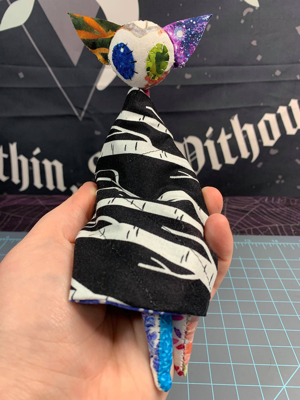 Royal Security Bean Pocket-Frankenpunk