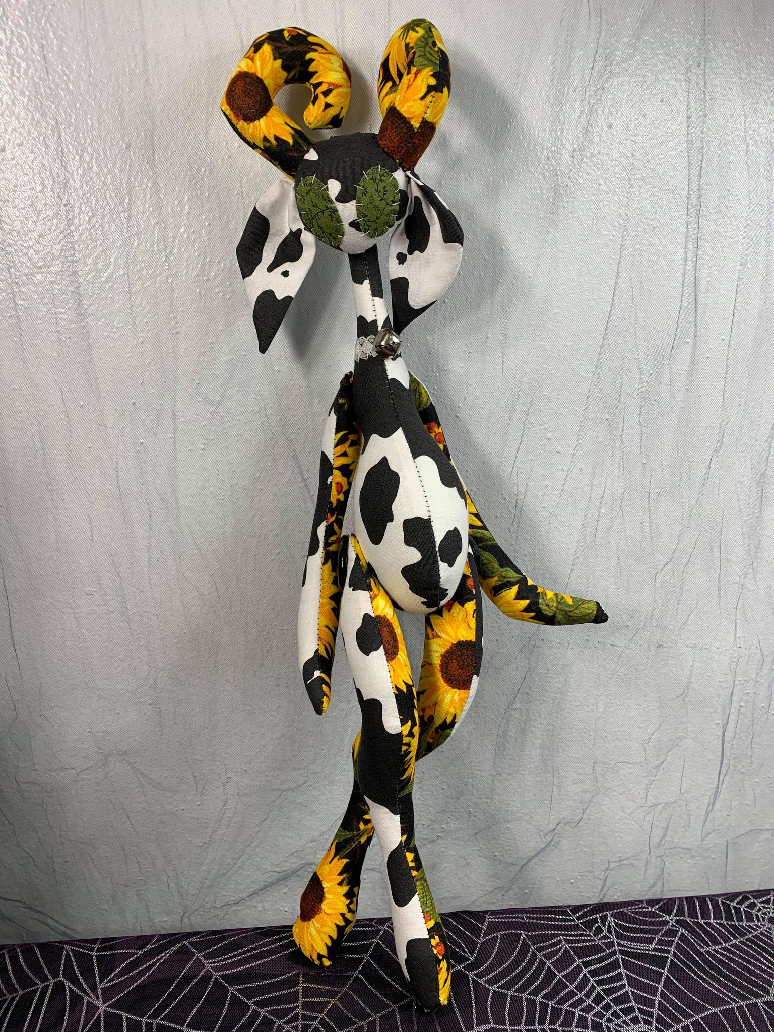 Sunflower Cow 2 Stitchpunk